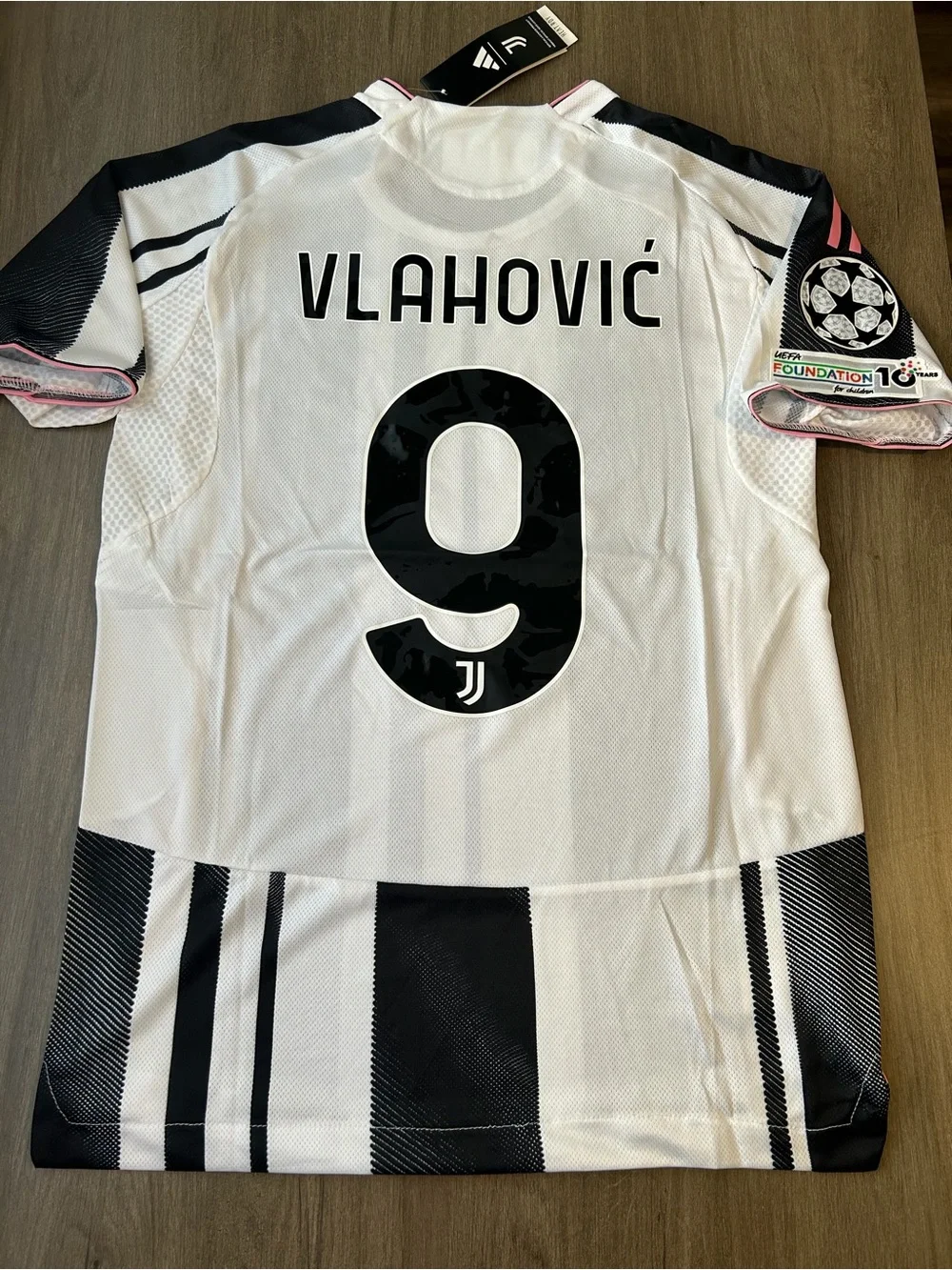 adidas Juventus Vlahović #9 White and Black Home Jersey